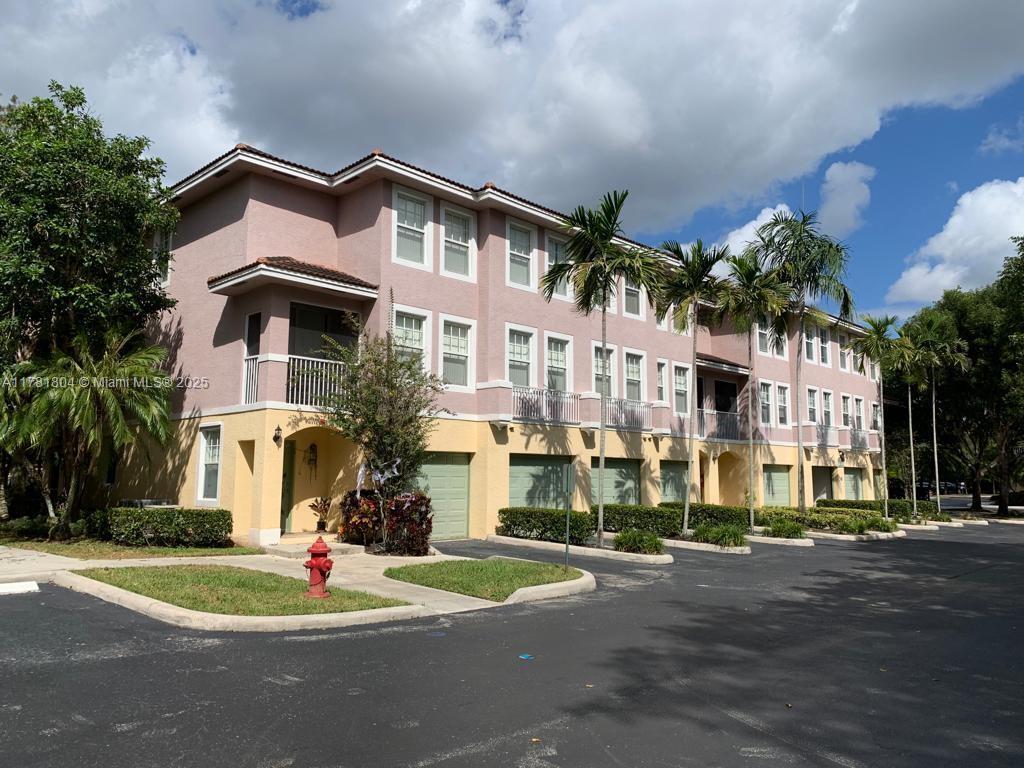 Building Photo - 6588 W Sample Rd