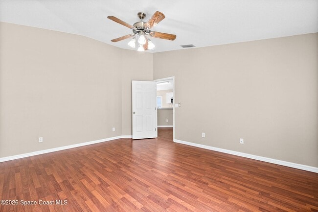 Building Photo - 2467 Deercroft Dr