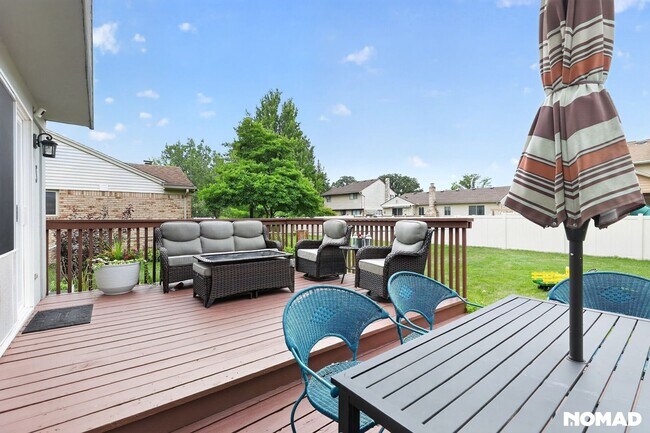 Building Photo - 1225 Whittier Dr