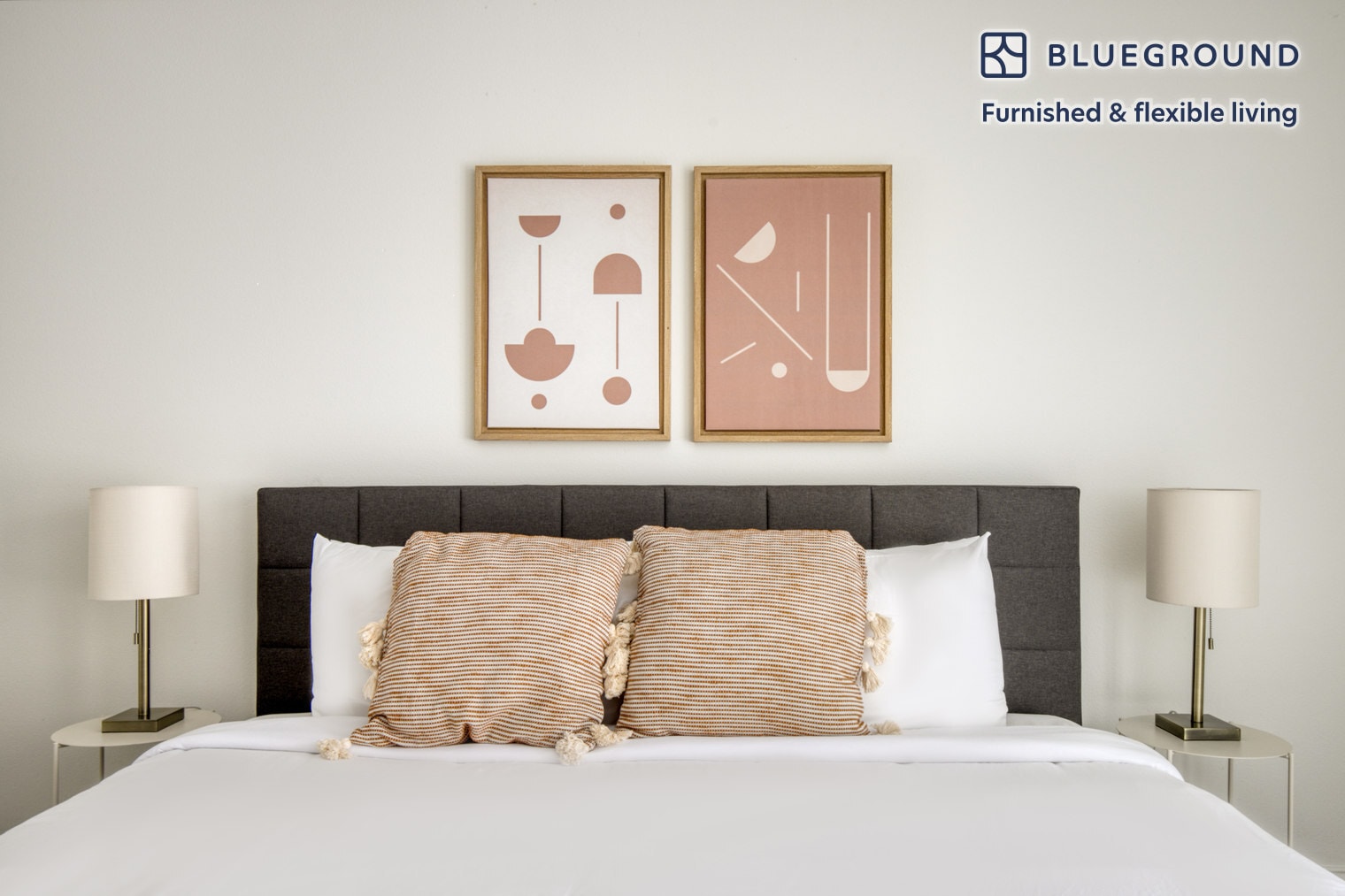 Building Photo - 5710 Crescent Prk E