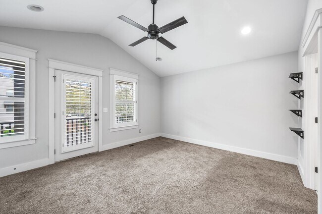 Building Photo - Awesome 3BR/3.5BA Craftsman Cottage in Chesterfield!