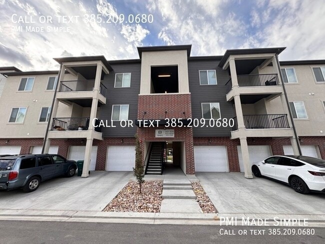 Building Photo - 1985 N 3330 W