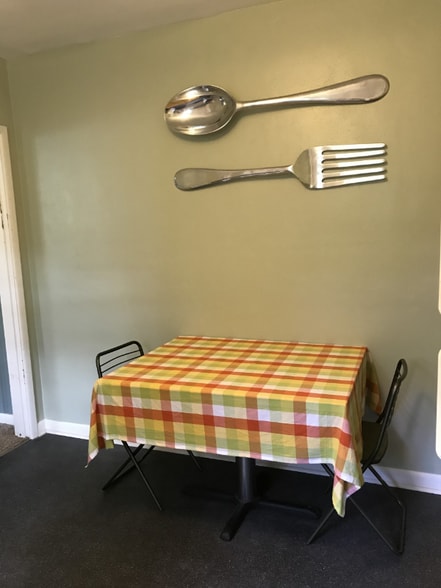 Building Photo - 1506 Northwood Cir