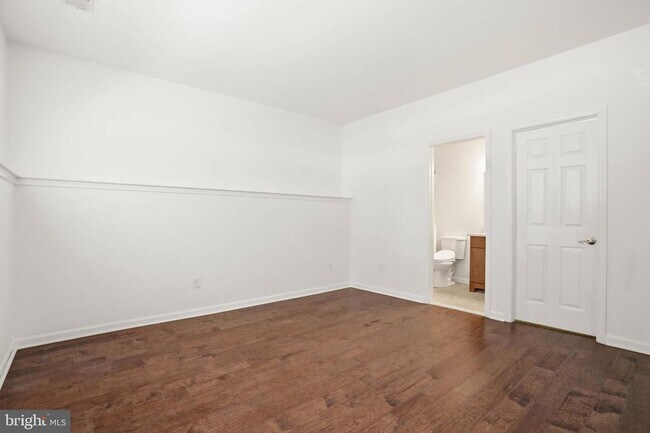 Building Photo - 638 Oakland Hills Dr