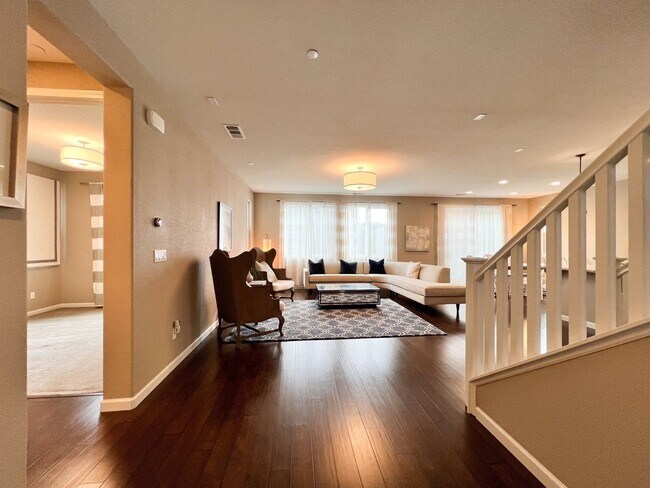 Building Photo - Modern Four-Bedroom Napa Home