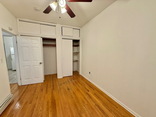 Building Photo - 115 Cross St