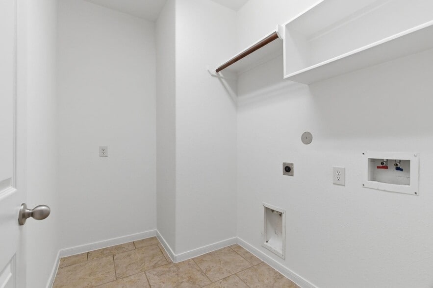 Building Photo - 20203 Windsor Trace Ln