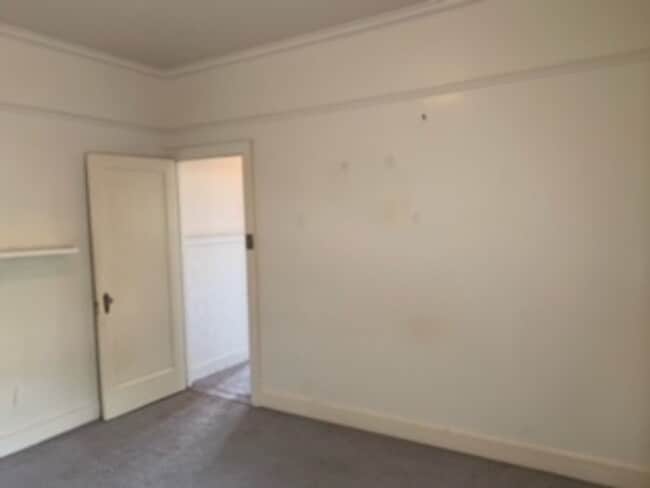 Building Photo - H292ach