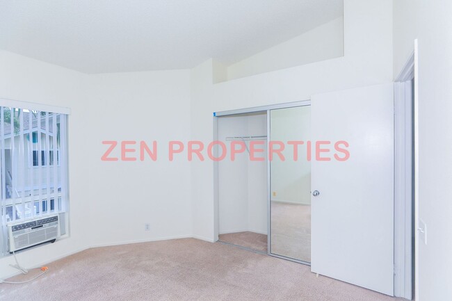 Building Photo - 2 Bedroom, 2 Bath, 2 Car Garage for rent a...