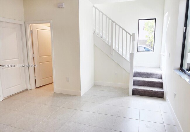 Building Photo - 4583 NW 83rd Pl