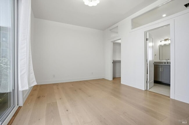 Building Photo - 172 Bella Vista Ave