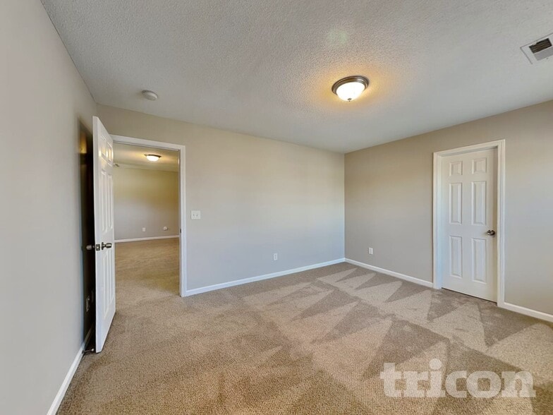 Building Photo - 4505 Arcaro Dr