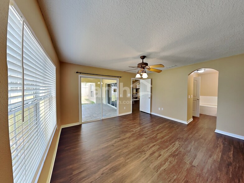 Building Photo - 30742 Pga Dr