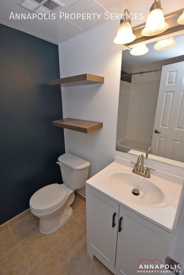 Building Photo - 1146 Cove Rd