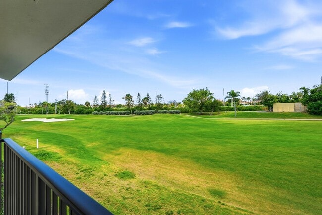 Building Photo - 6105 Palma Del Mar Blvd S