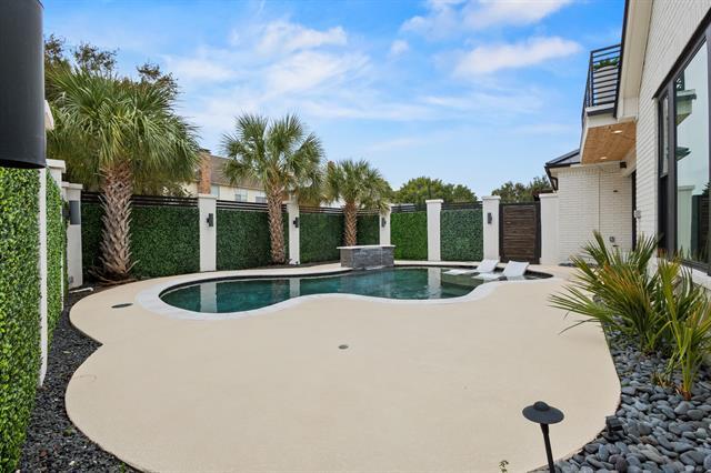 Building Photo - 7621 Cedar Elm Dr