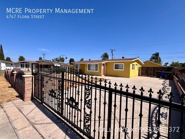 Building Photo - 4747 Flora St