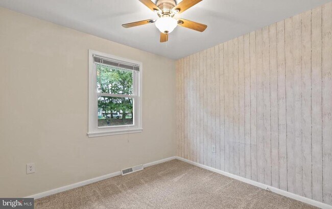 Building Photo - 7660 Turnbrook Dr