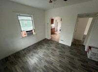 Building Photo - 195 Campbell Park