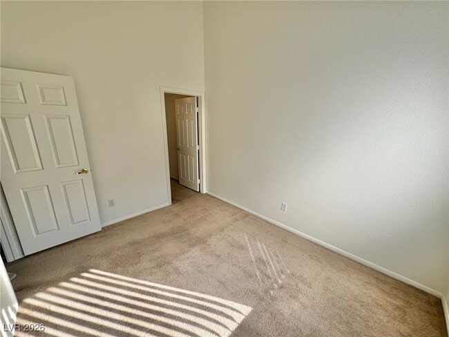 Building Photo - 54 Ruffled Feather Way