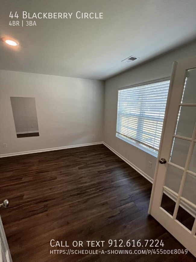 Building Photo - 44 Blackberry Cir