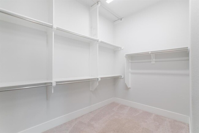 Building Photo - 16 Clearview Terrace Pl