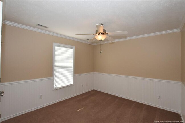Building Photo - 60 Scranton Ct