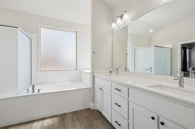 Building Photo - 11500 Royston St