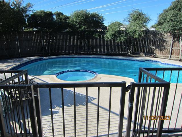 Building Photo - 7303 Williamswood Dr
