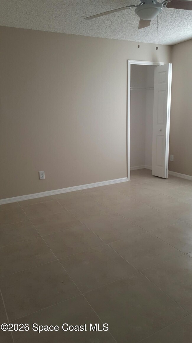 Building Photo - 4461 Manchester Dr