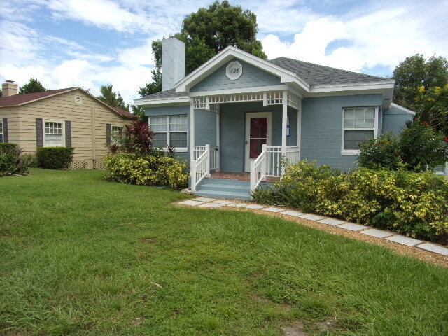 Primary Photo - Walk to Lake Hollingsworth...Available Now