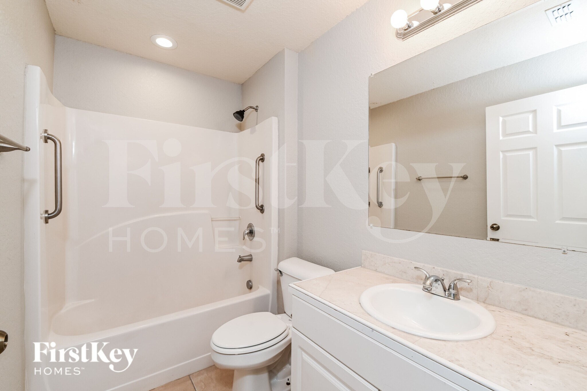 Building Photo - 1412 NW 12th Pl