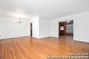 Building Photo - 327 Altgelt Ave