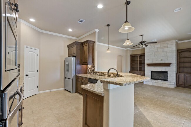 Building Photo - 2509 Kimbolton Dr