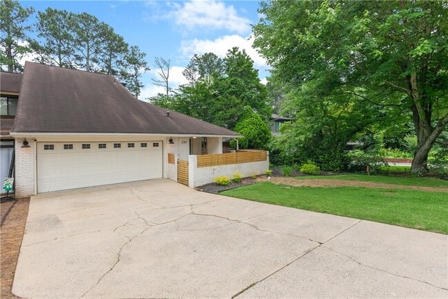 Primary Photo - 230 Halah Cir NE