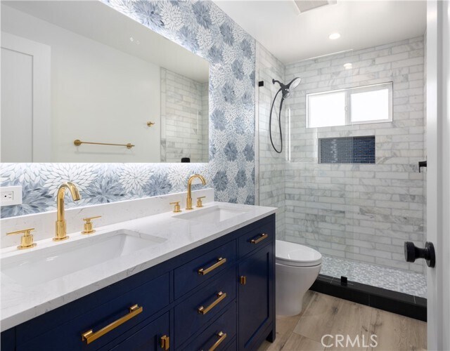 Building Photo - 284 Camellia Ln