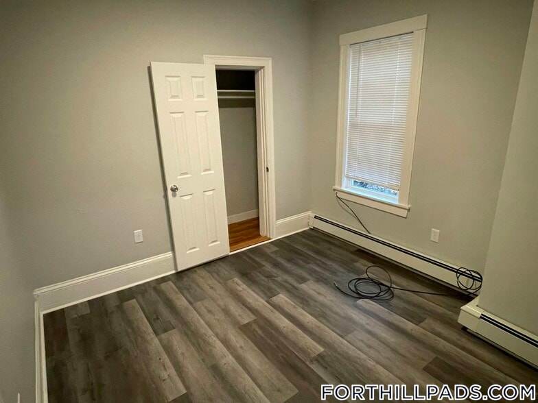 Building Photo - 1922 Columbus Ave