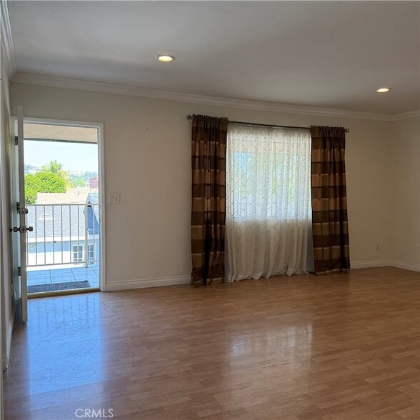 Building Photo - 125 N Greenwood Ave