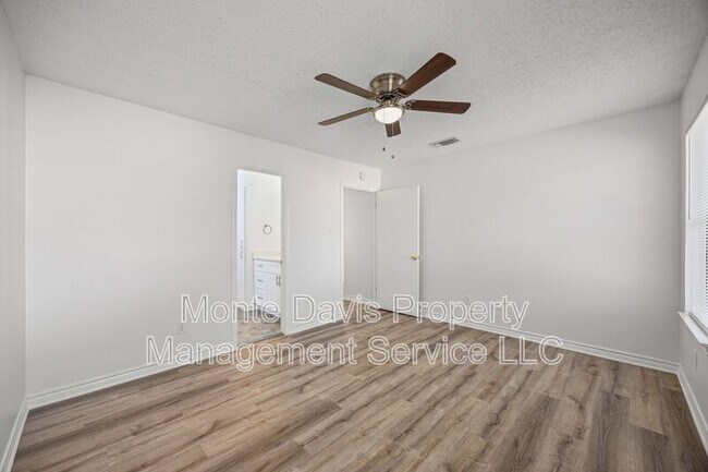 Building Photo - 2630 Alcott Ln