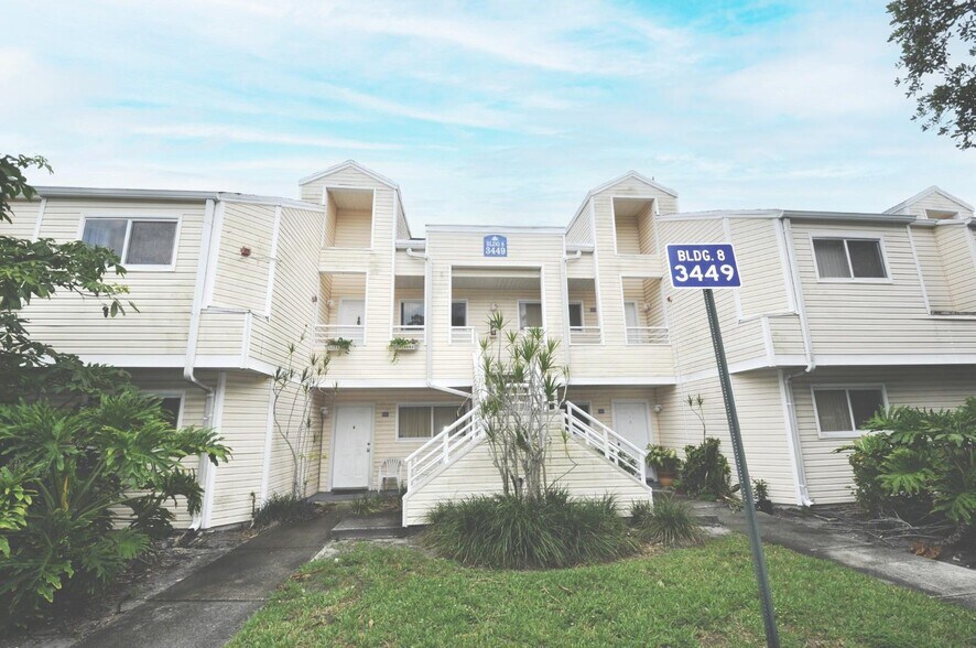 Primary Photo - 3449 NW 44th St