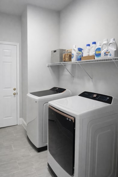 Large Laundry Room leads to garage - washer dryer included - 429 Indigo Ridge Dr