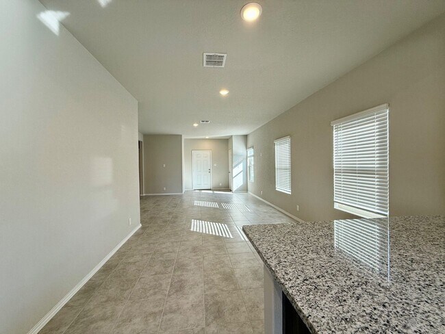 Building Photo - 2428 Dino Dr