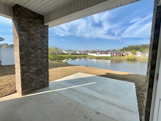 Building Photo - 459 3rd Loop Rd