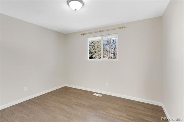 Building Photo - 3919 Tennyson Ave