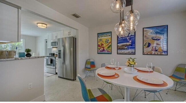 Building Photo - 2904 Homasassa Rd