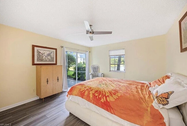 Building Photo - 209 Bobolink Way