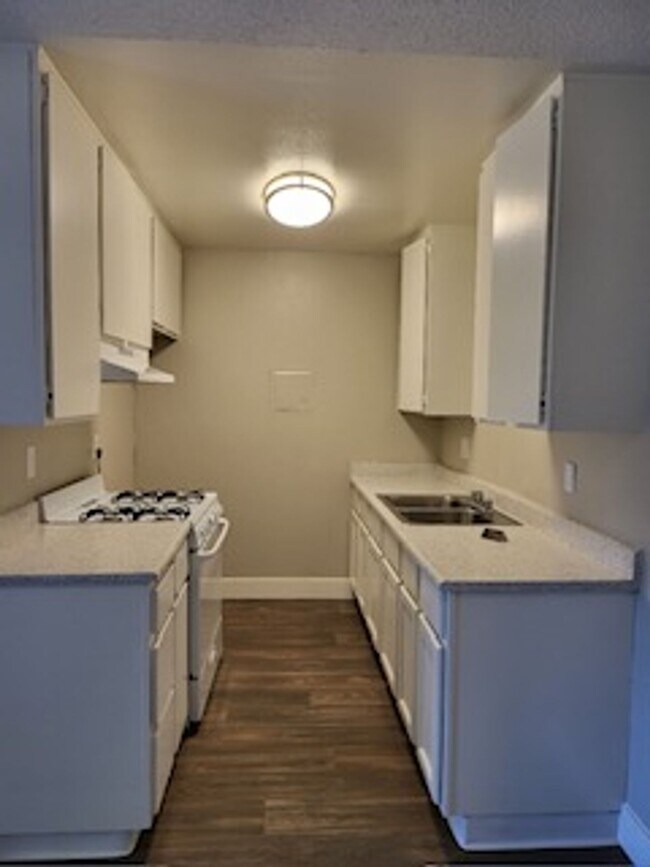 Floorplan - Jurupa Royale Apts