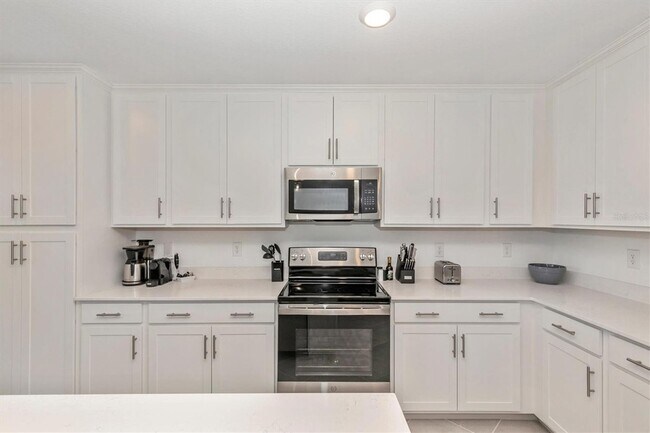 Building Photo - 12140 Wellen Golf St