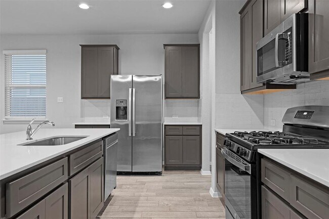 Building Photo - 1113 Burin Dr