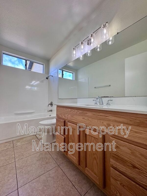 Building Photo - 24743 Angella Way